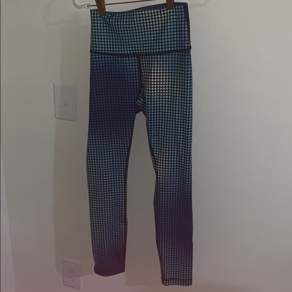 Lululemon pants size 2